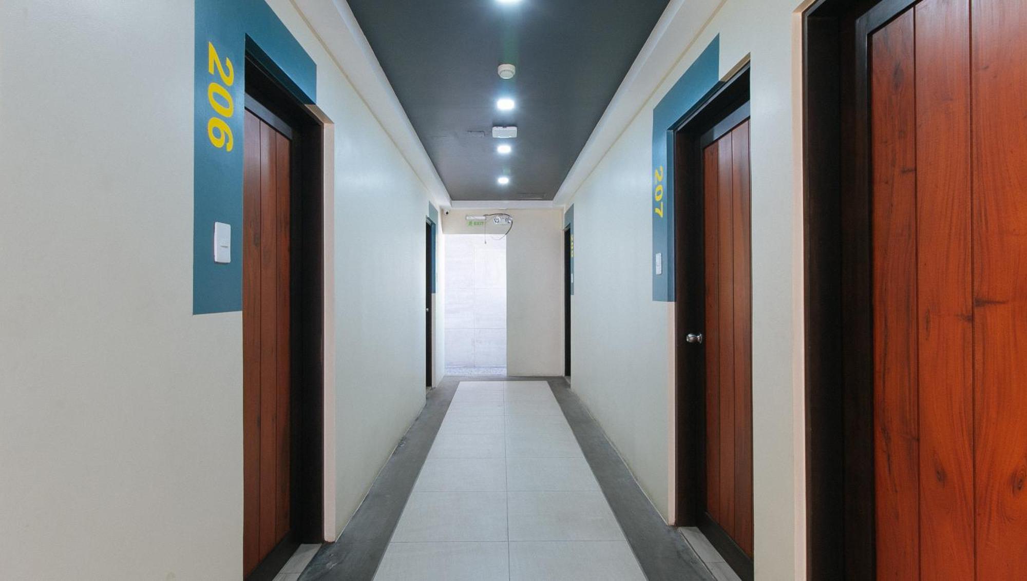 Sunny Day Residences Antipolo Exteriör bild